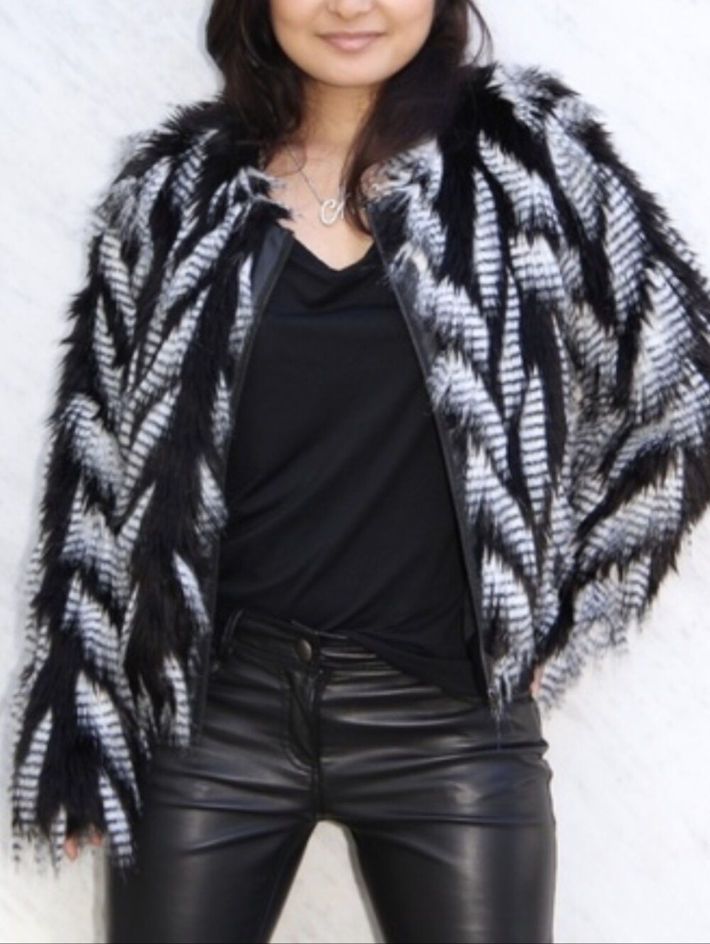 LEITH Black and White Faux Fur Textured Chevron Patterned Jacket Large